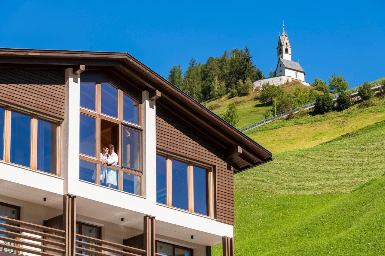 Hotel Alcialc La Valle Exterior photo